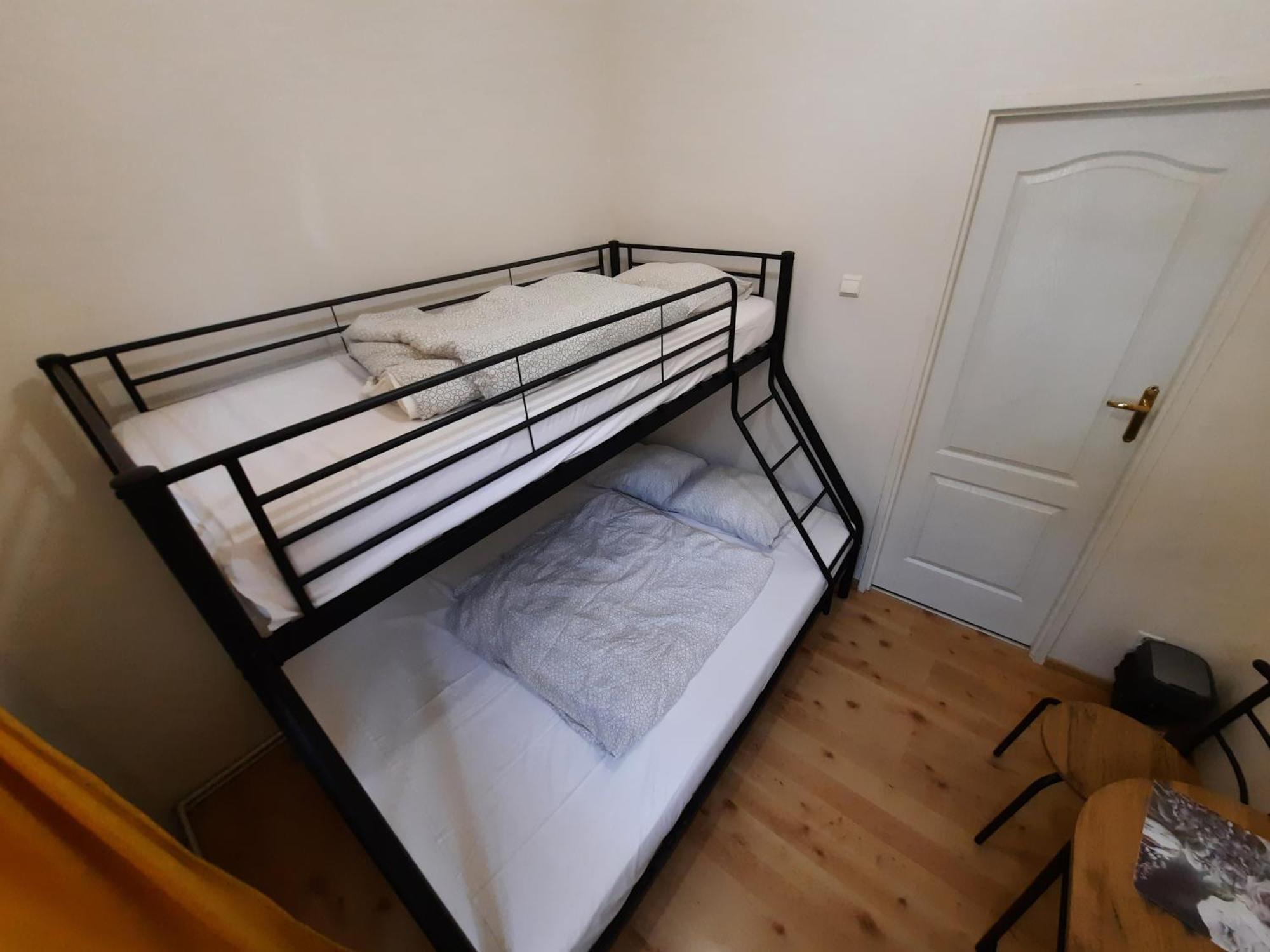 Lorf Hostel&Coffee Krakow Exterior photo